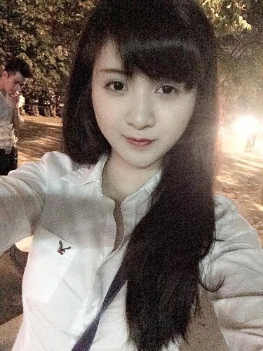 hinh-anh-girl-xinh-2235.jpg